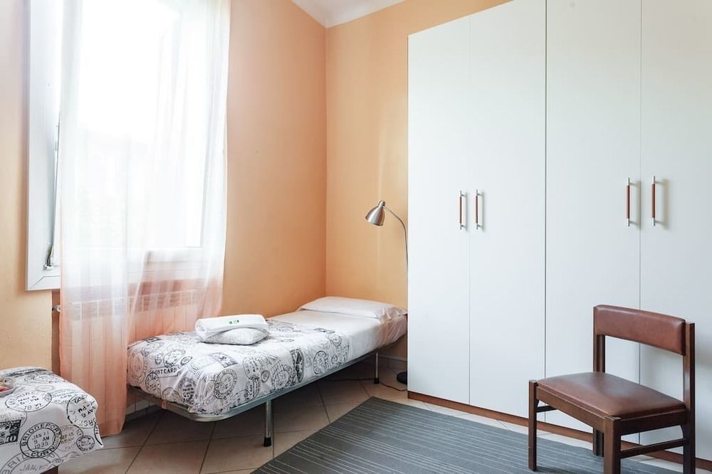 Stazione Centrale Bed & Breakfast Bologna Exterior photo